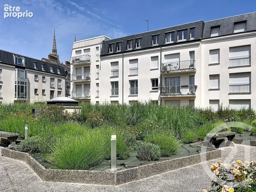 Appartement 5 pièces 110 m² à vendre à Chartres (28000) - photo 2