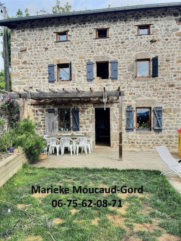 Maison à SOLIGNAC-SOUS-ROCHE