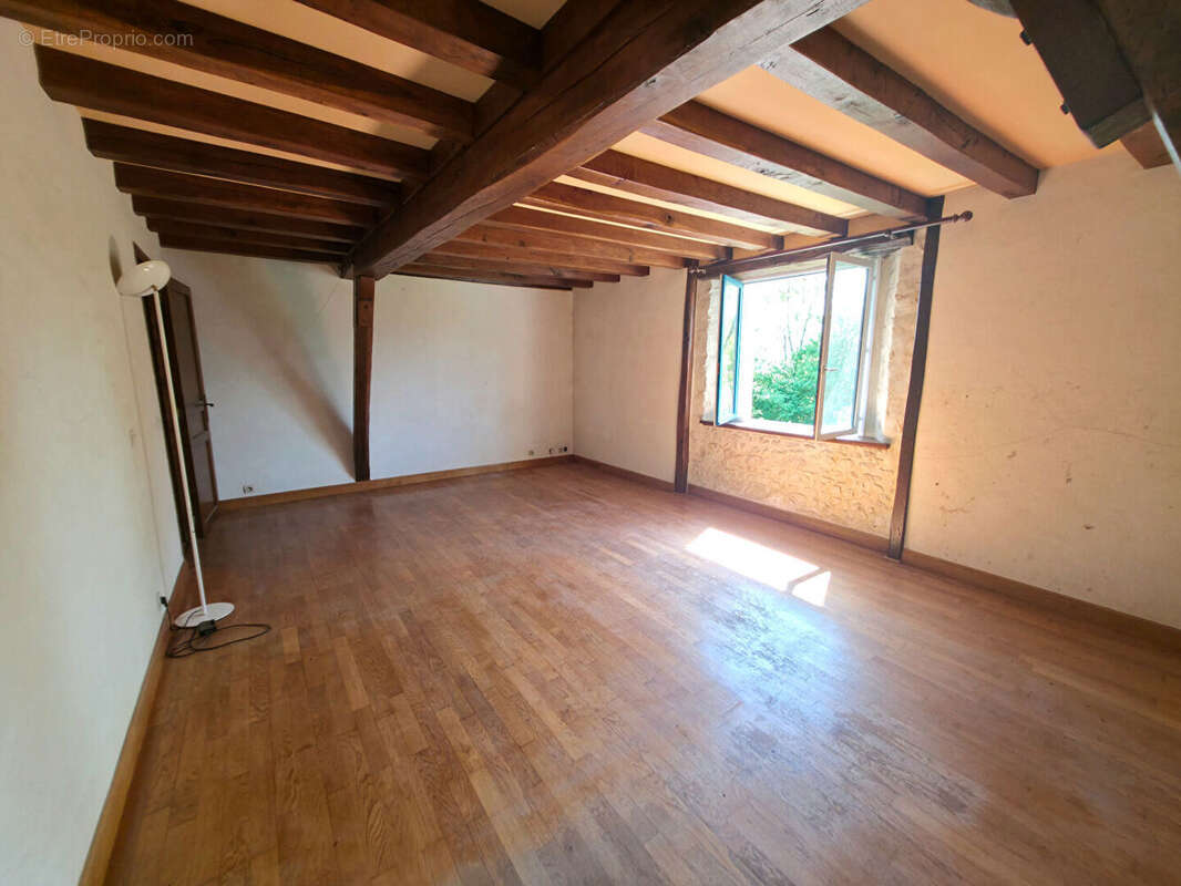 Maison à LE GUE-DE-LA-CHAINE