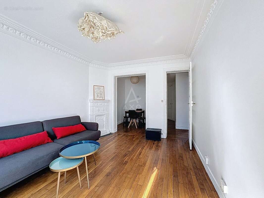 Appartement à PARIS-18E