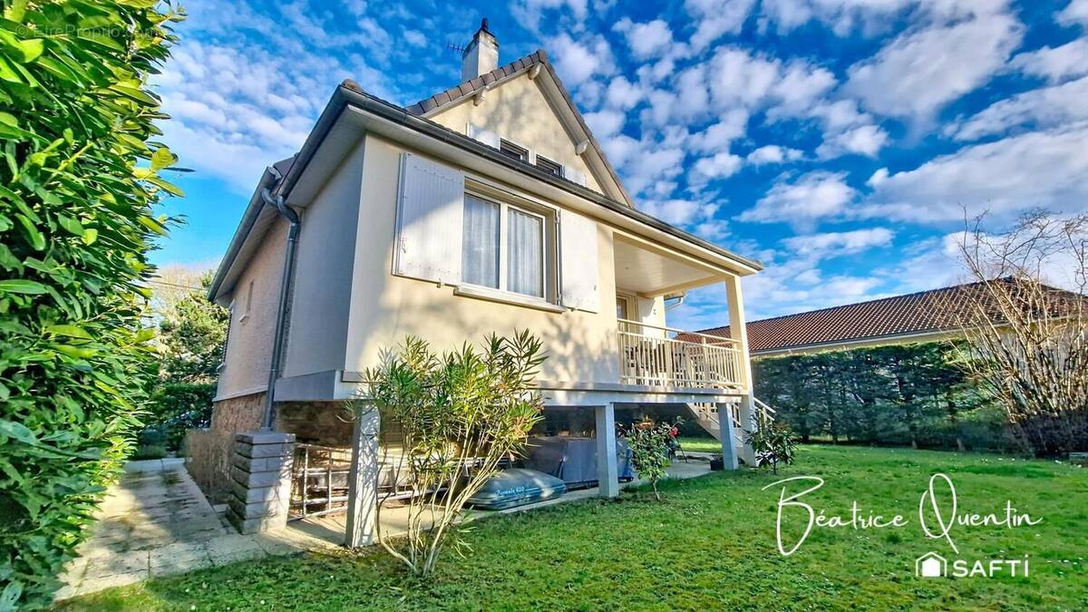 Photo 1 - Maison à SAINTE-GENEVIEVE-DES-BOIS