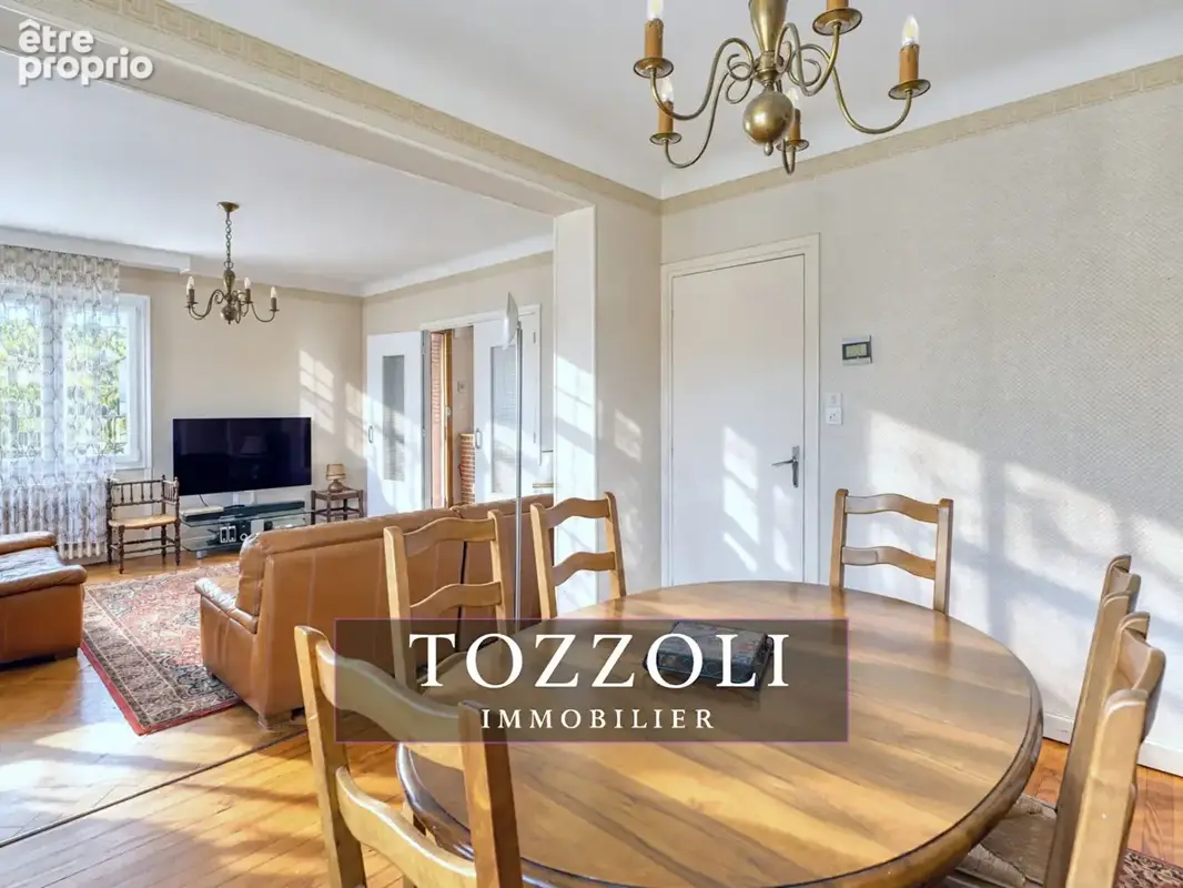 Maison La Verpillière 6 pièce(s) 147.14 m2 - photo 3
