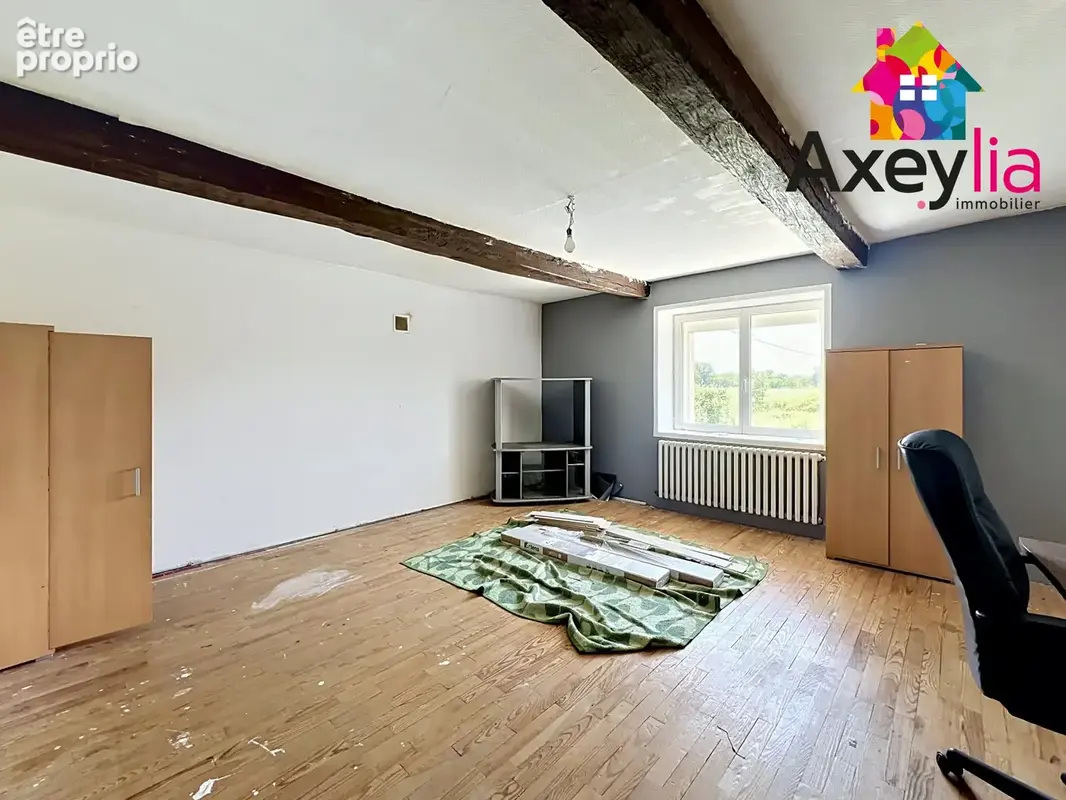 A vendre - maison plain pied avec combles amenagées  - secteur marcigny - photo 10