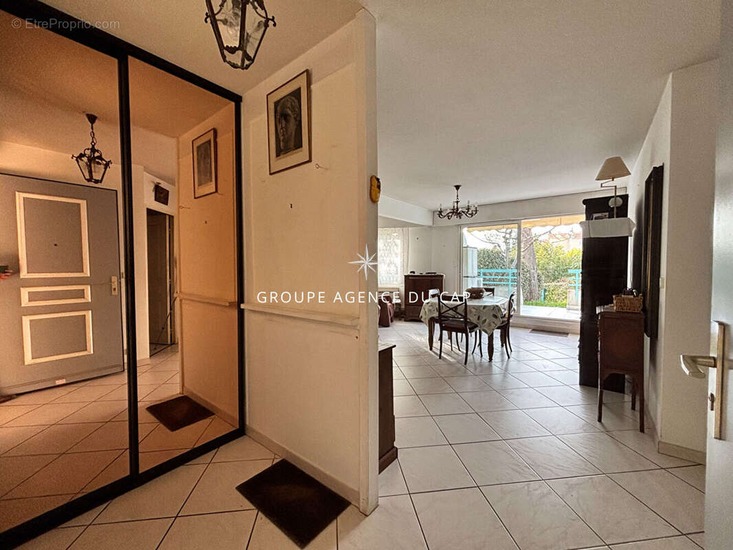 Appartement à SAINT-RAPHAEL