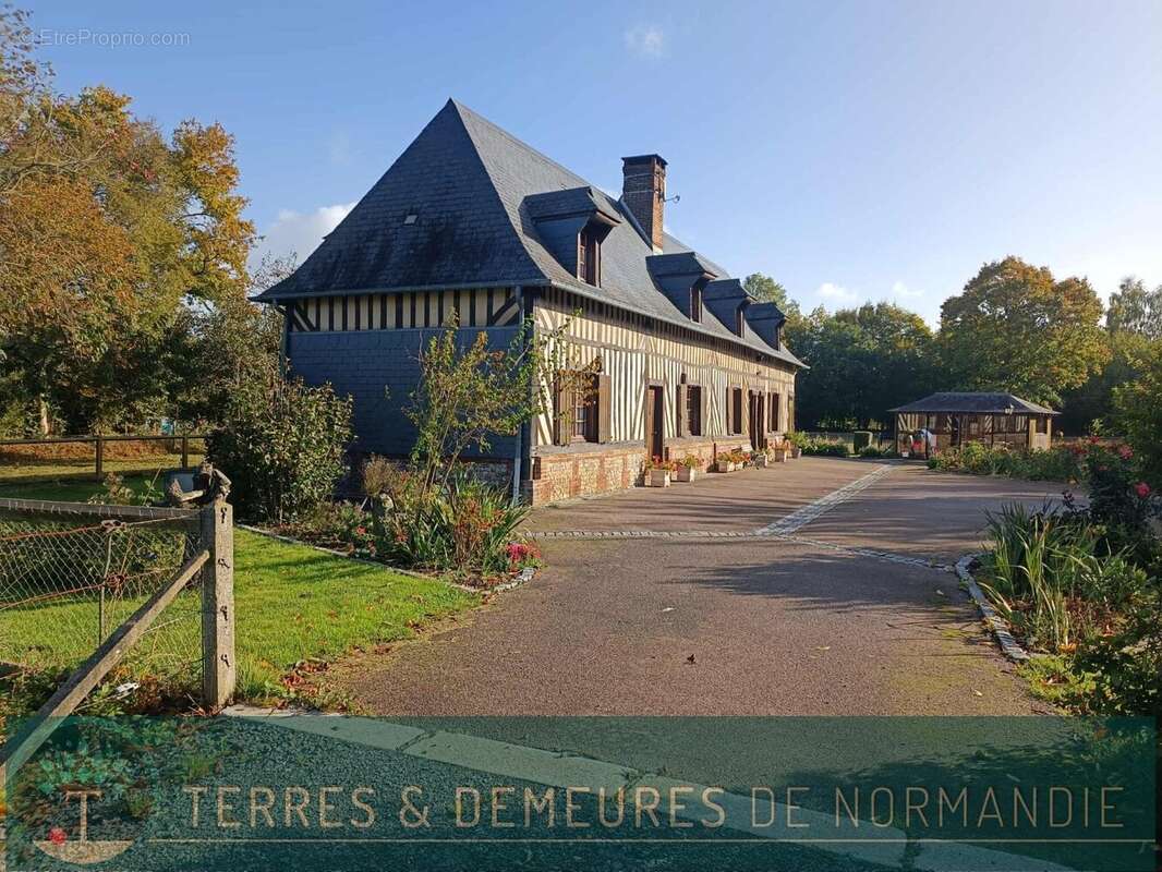 Maison à CORMEILLES