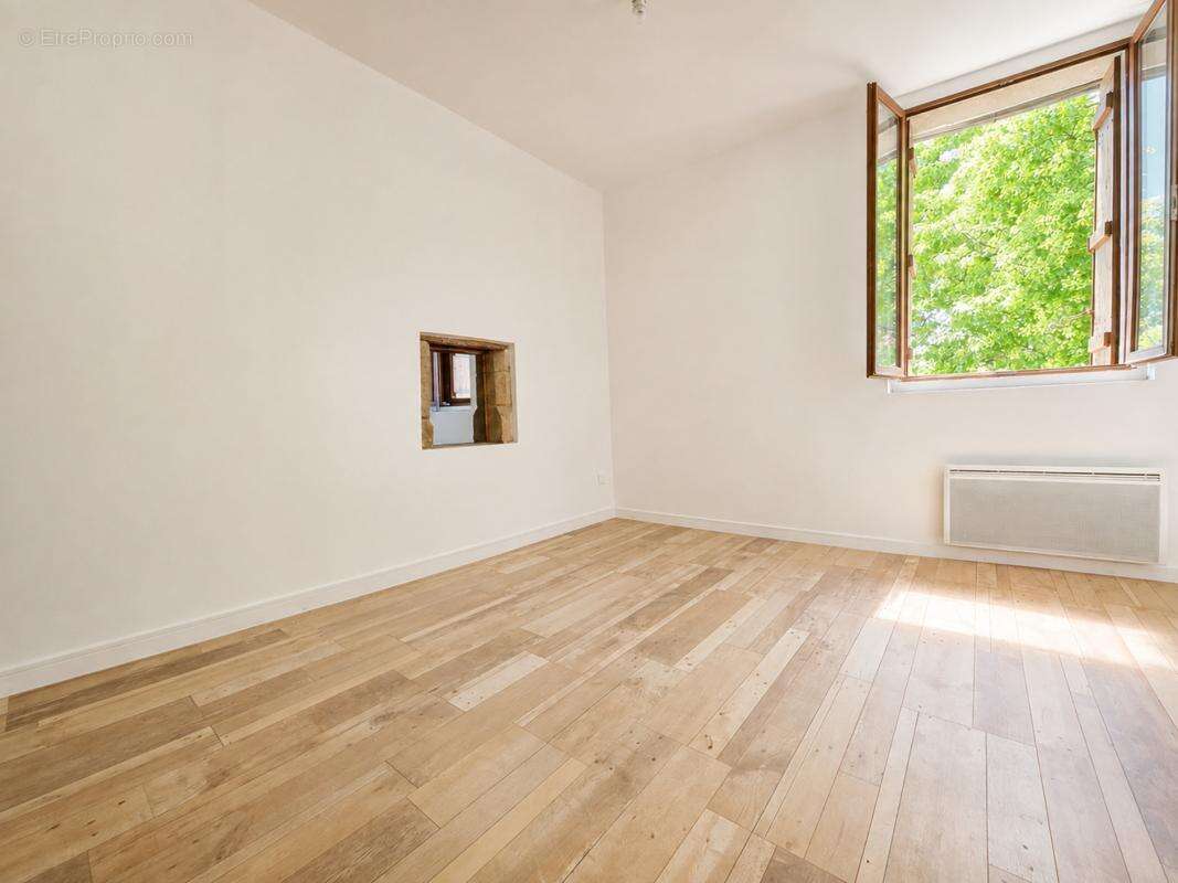 Maison 48 m² à Saint-Martin-De-Londres  - photo 5