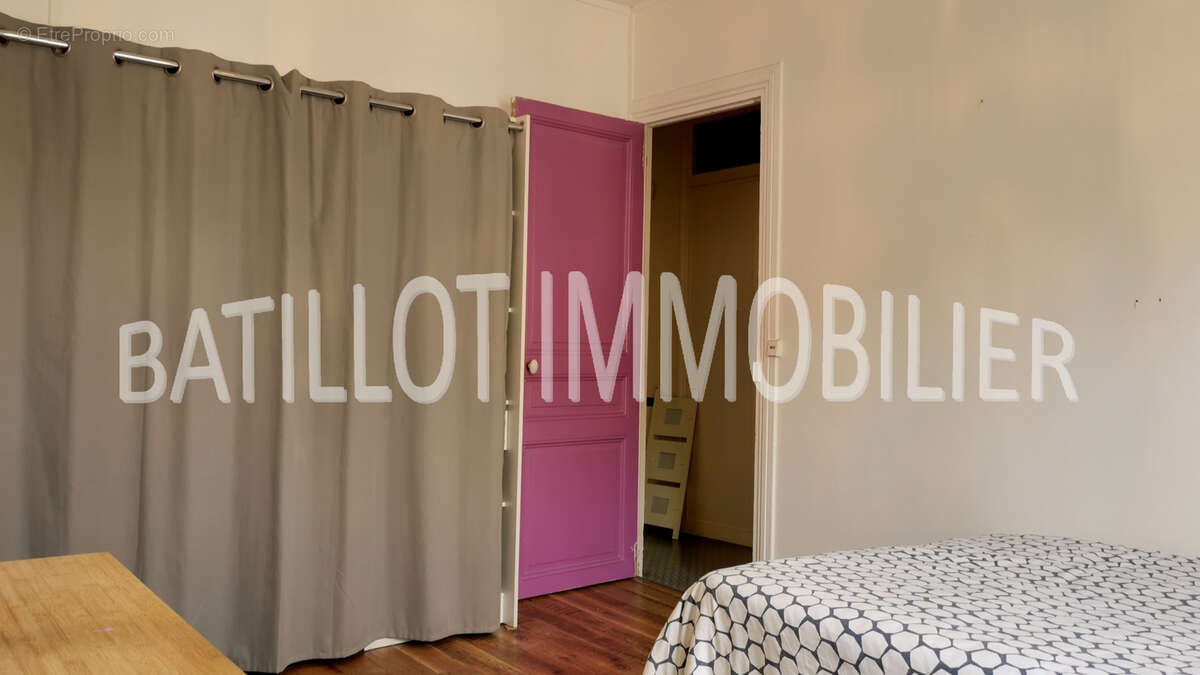 À Reims à 10mn à pied de la gare centre et du centre ville , maison familiale avec extérieur - photo 6