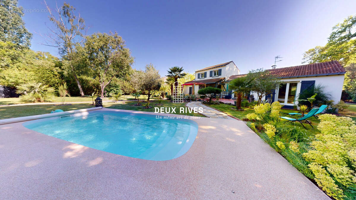 Maison à SAINT-AIGNAN-GRANDLIEU