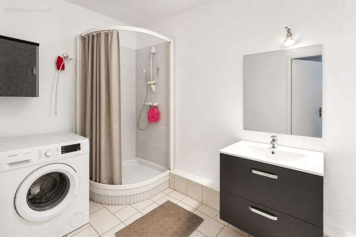 Appartement T4 - 77 m2 - Évry-Courcouronnes - photo 3