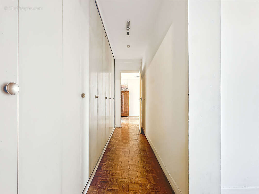 Appartement à MARSEILLE-13E