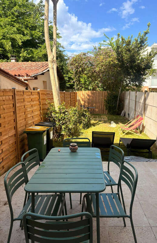 Appartement à VILLENAVE-D'ORNON