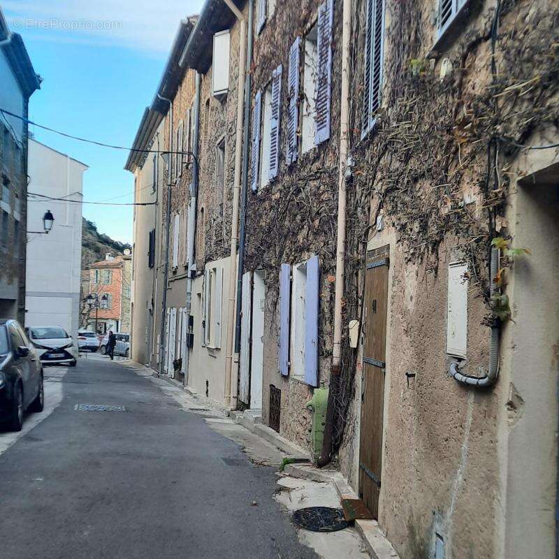 Maison à LA GARDE-FREINET