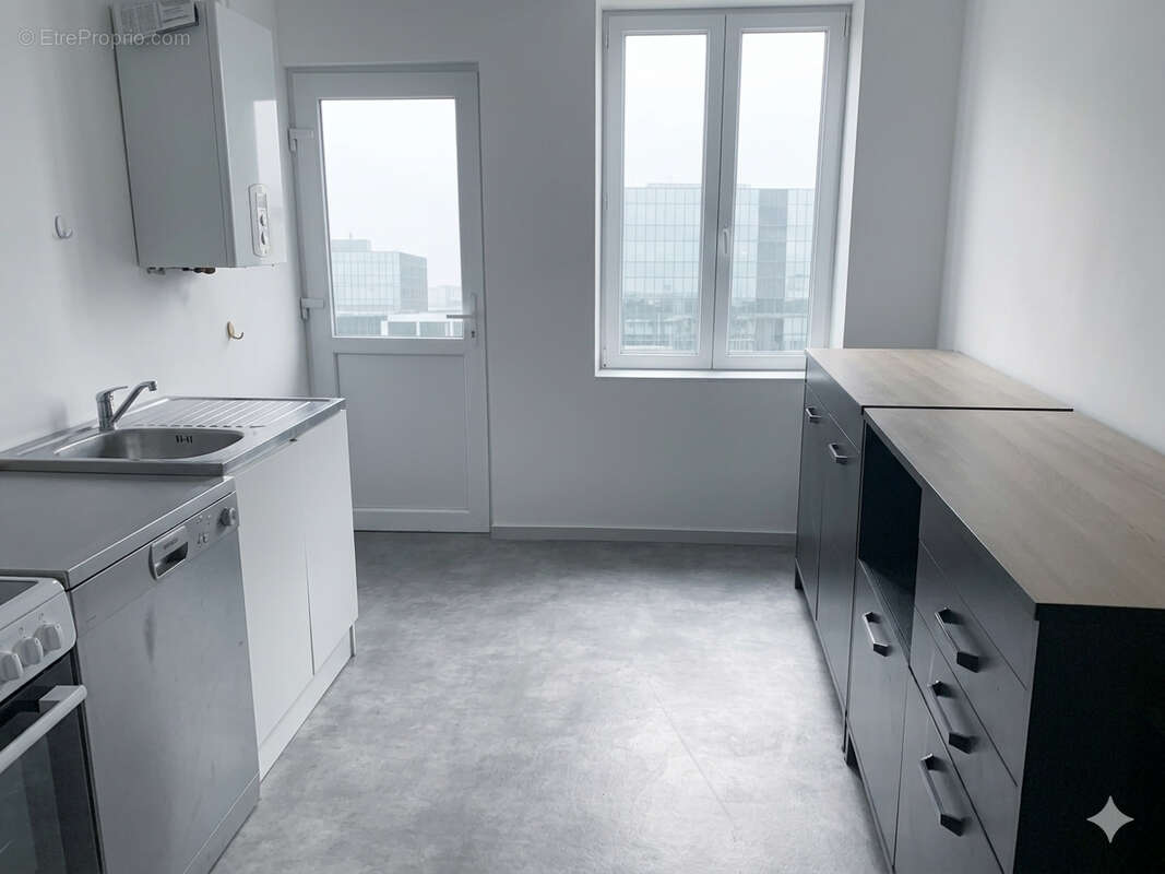 Appartement à MARLE