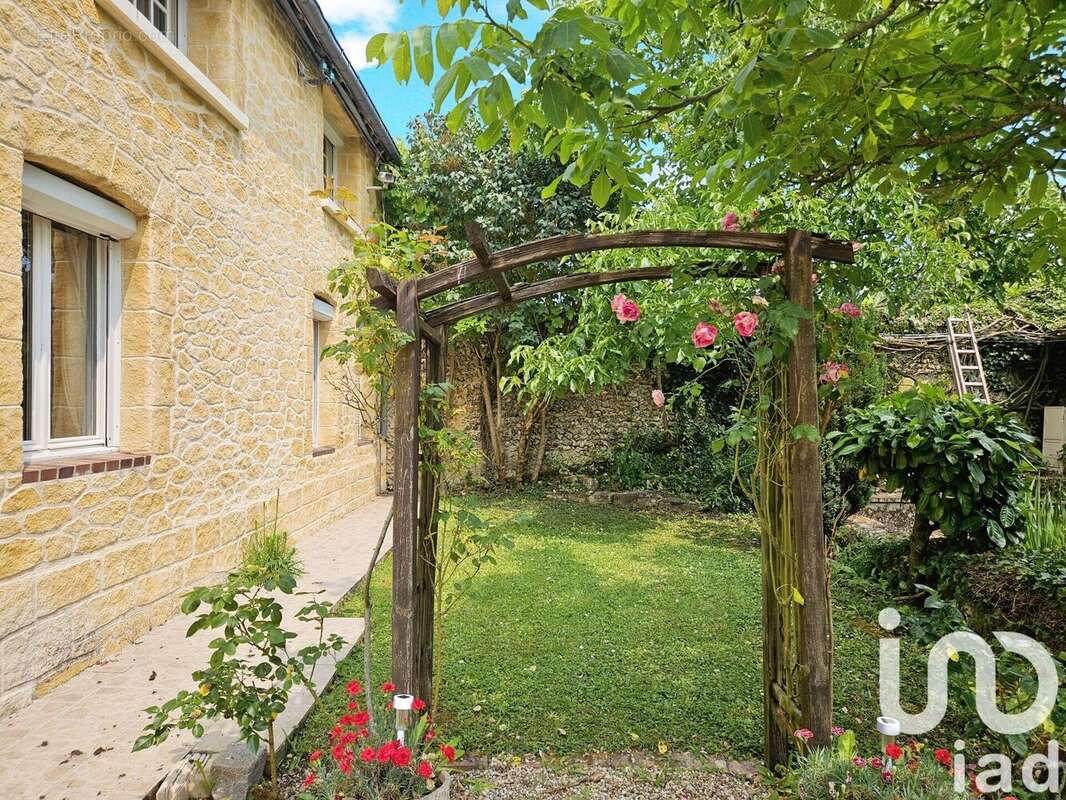 Photo 5 - Maison à CHERISY