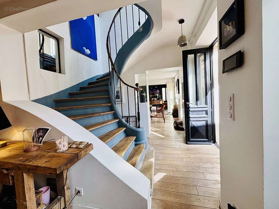 Maison à MONTMORENCY