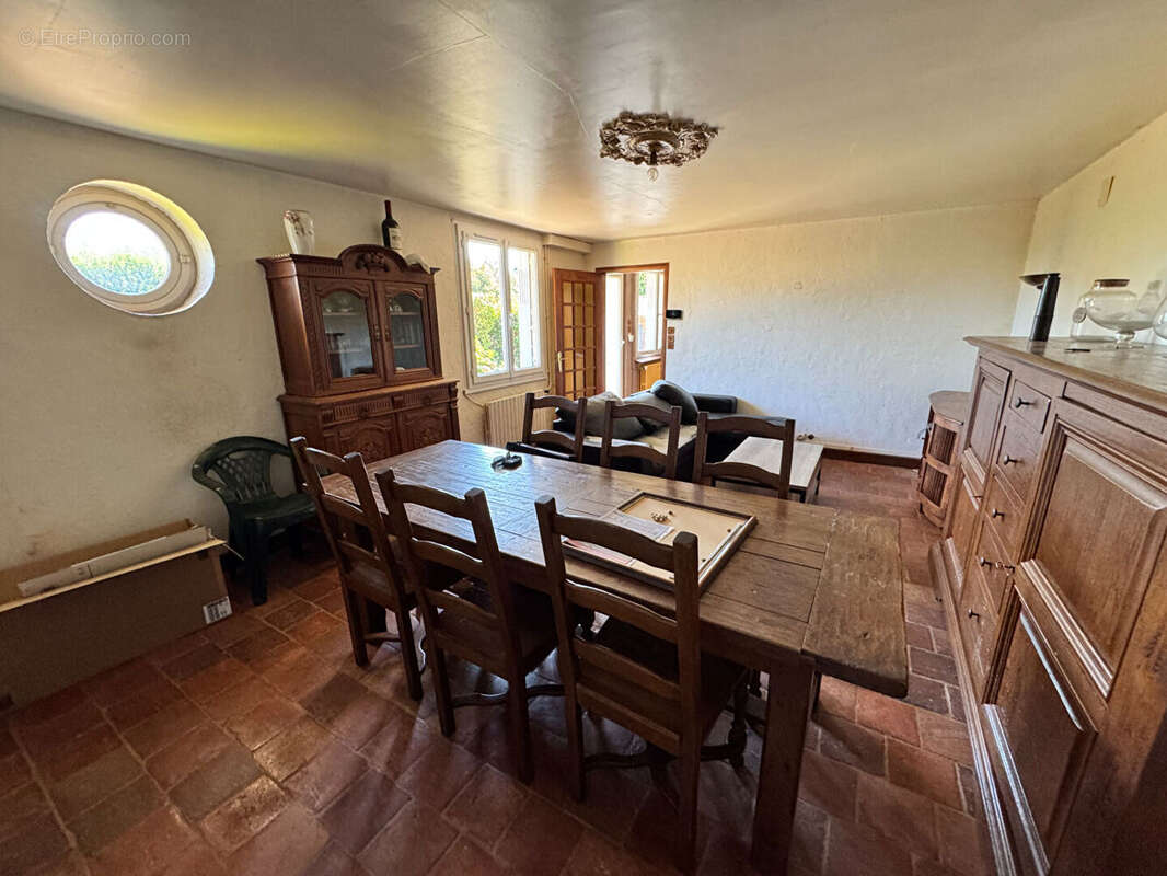 Maison à vendre - Lanquetot- 3 chambres - 250 m² de terrain - photo 3