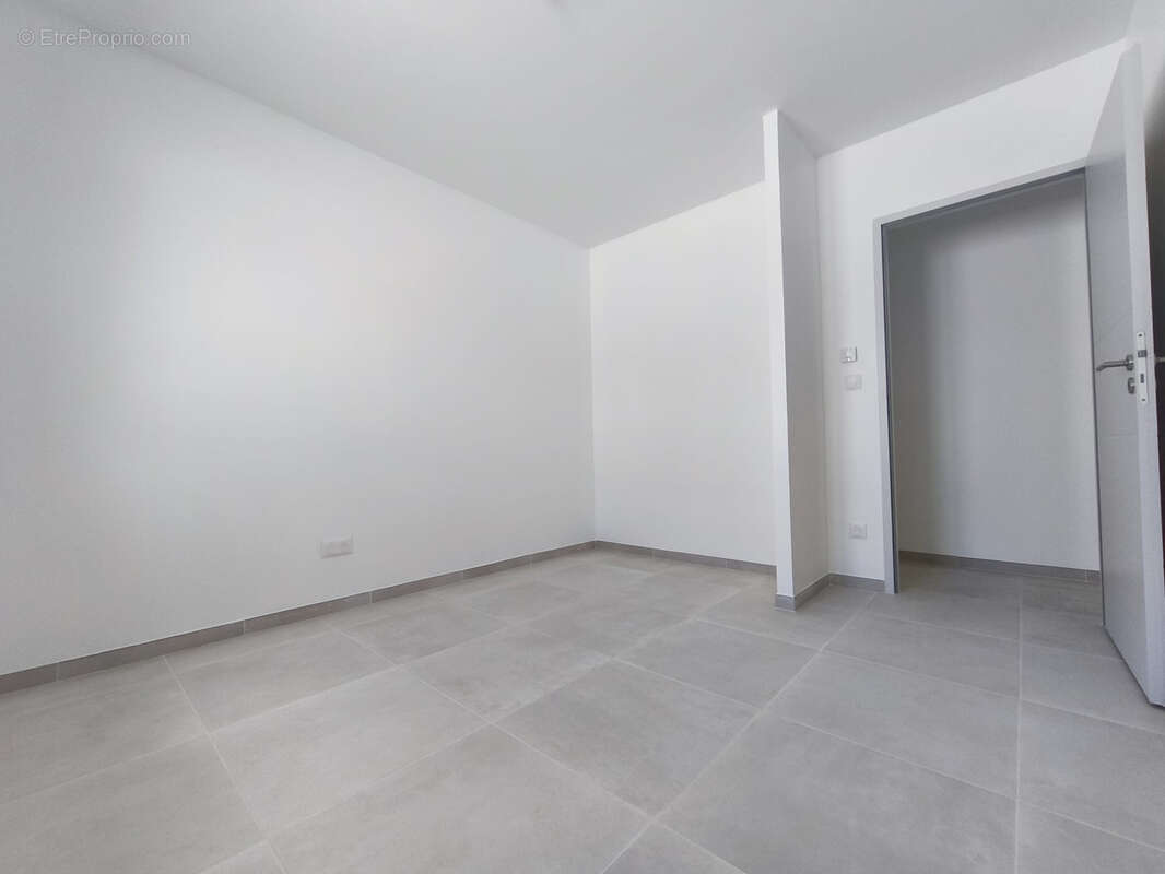 Maison à BASSAN