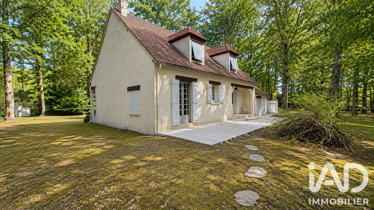 Maison 146 m² à La Selle-Sur-Le-Bied  - photo 4