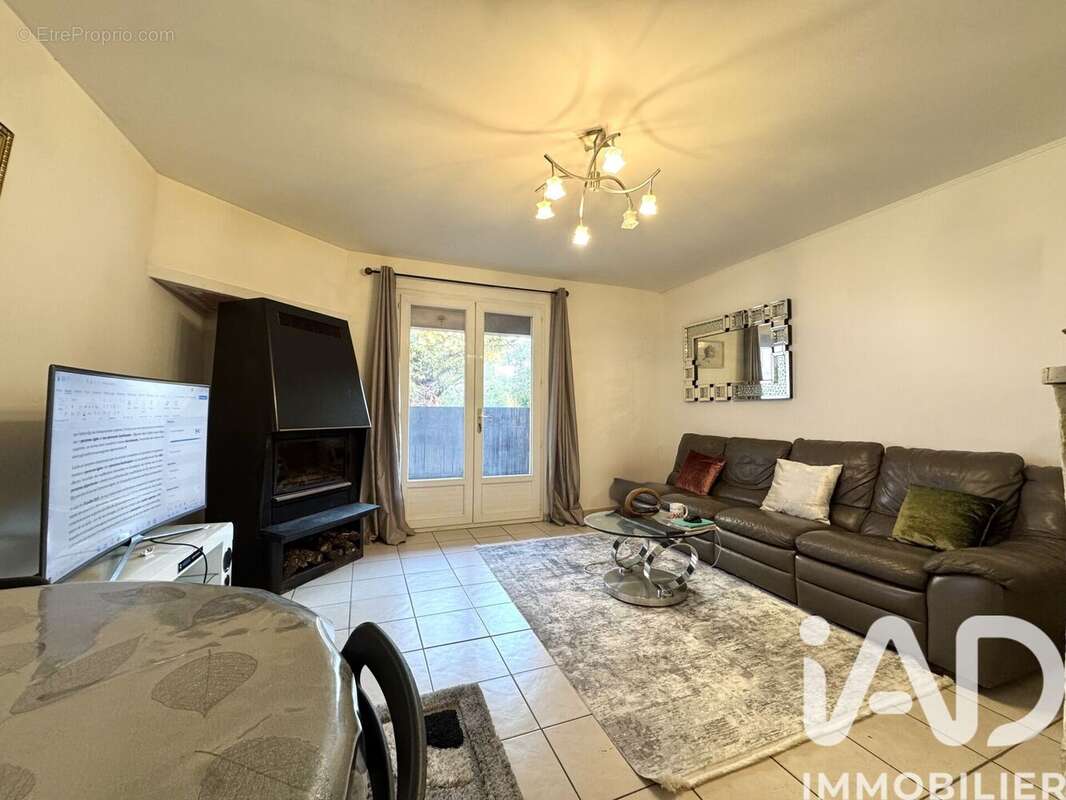 Photo 2 - Maison à LA SEYNE-SUR-MER