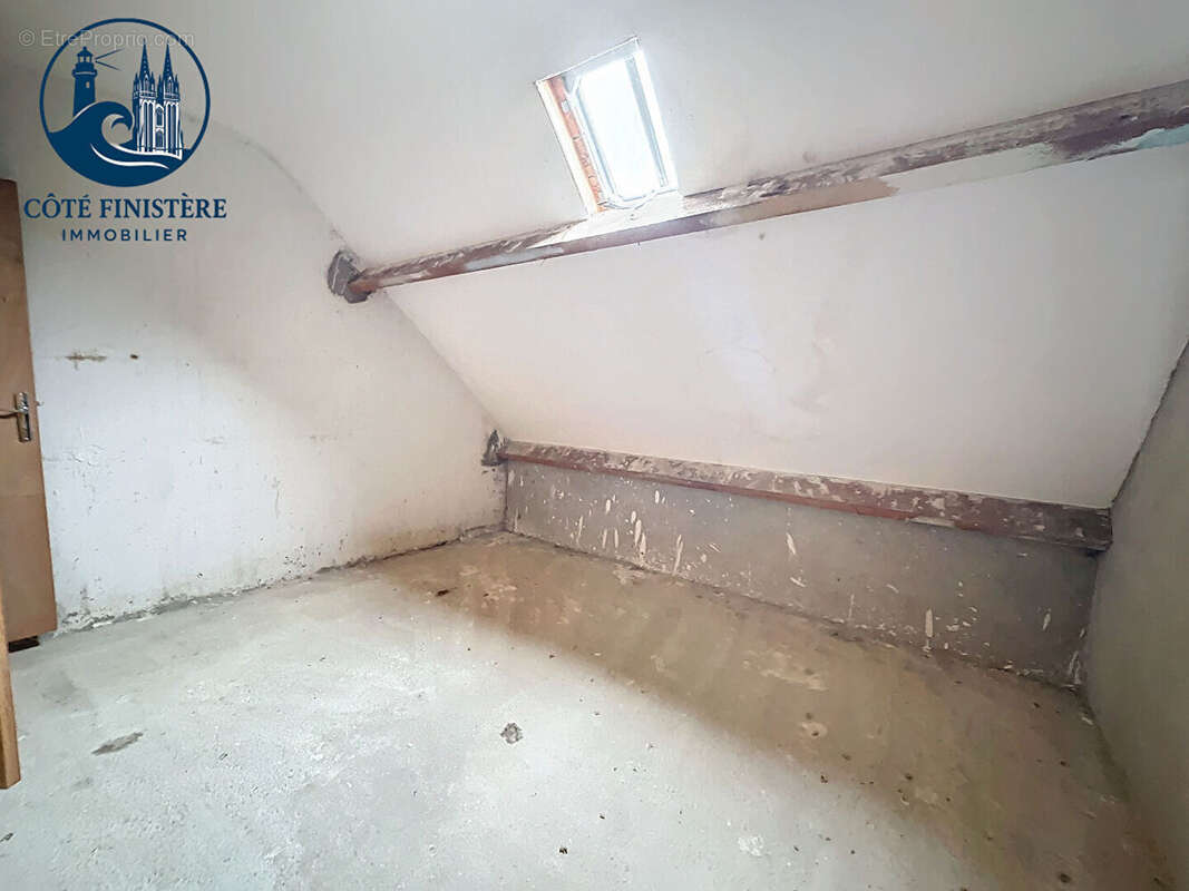 Maison à PLONEOUR-LANVERN