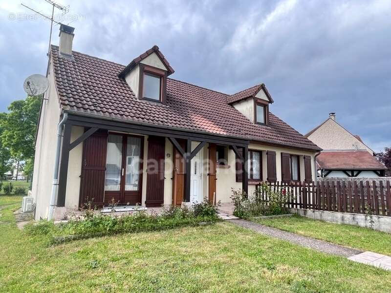 Maison à CHATILLON-COLIGNY