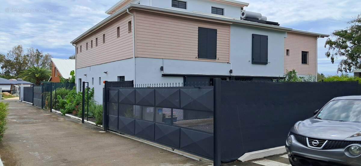 Appartement à LE MOULE