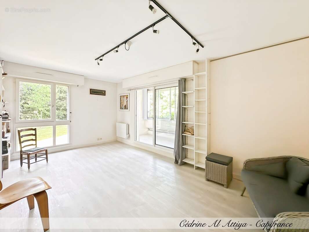 LA ROCHELLE, Appartement à vendre 1er étage, 2 pièces, 54m2, véranda, parking et cave - photo 11