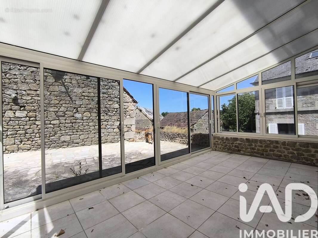 Maison 119 m² à Lupersat  - photo 9