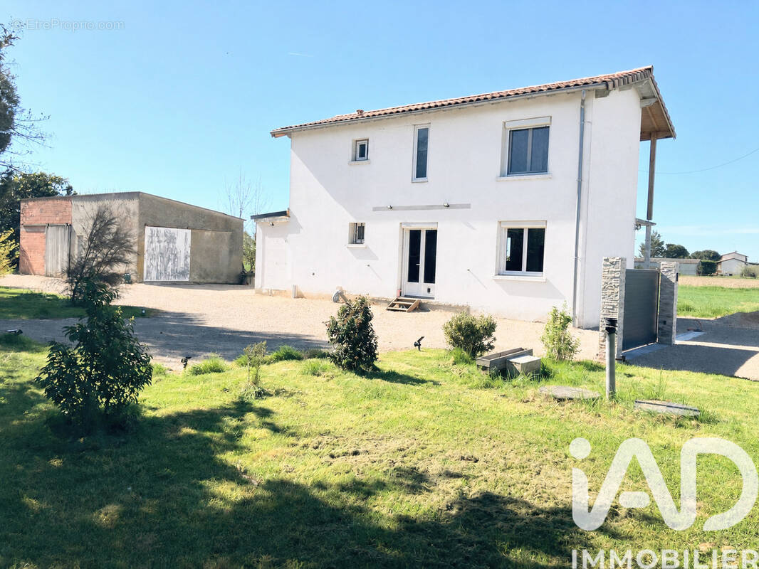 Photo 1 - Maison à SAINT-JORY
