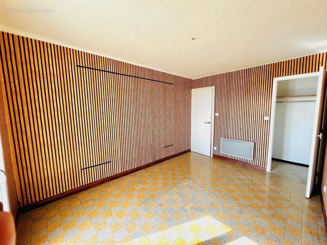 Photo 8 - Appartement à MARSEILLE-15E