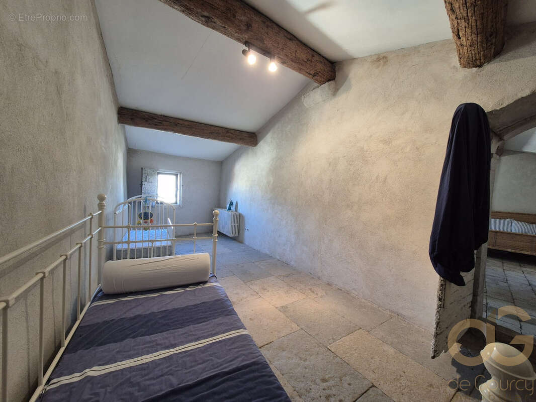 Maison à AIGUES-VIVES