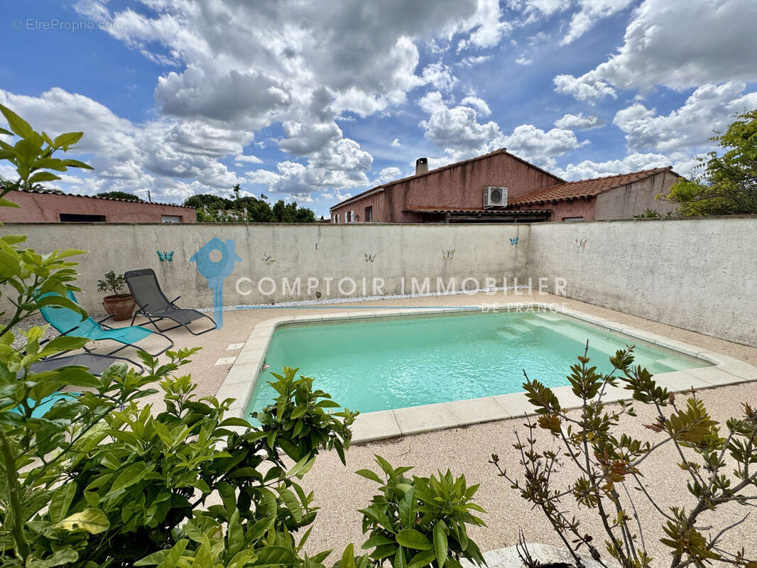 Maison à UCHAUD