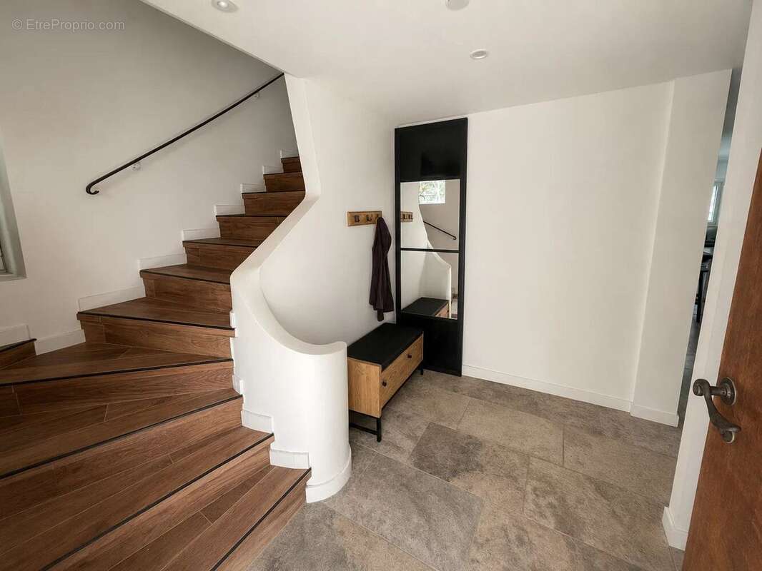 Maison à LE LUC