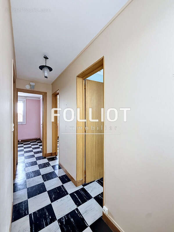 Appartement à SAINT-PAIR-SUR-MER