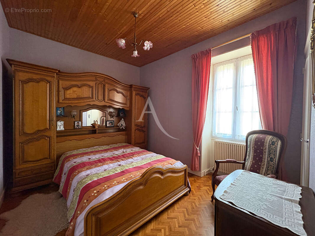 Maison à NALLIERS