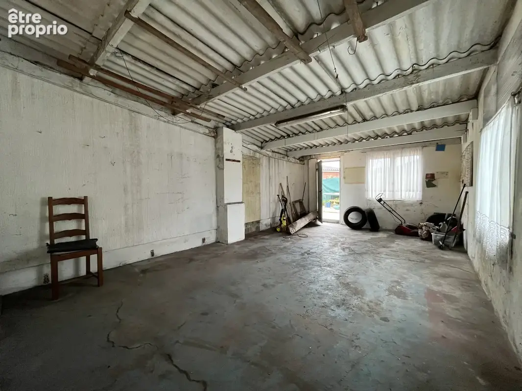 Plain pied - grand garage et jardin - photo 16