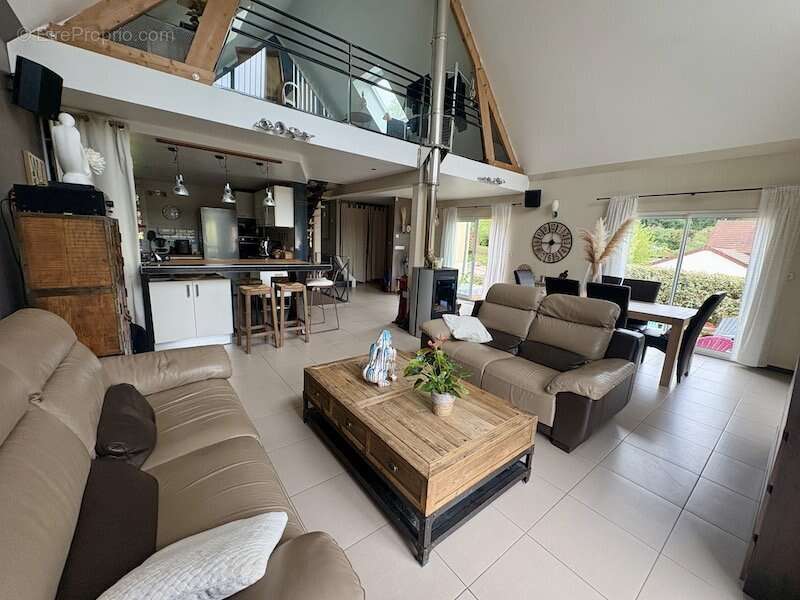 Maison à CHATEAUFORT