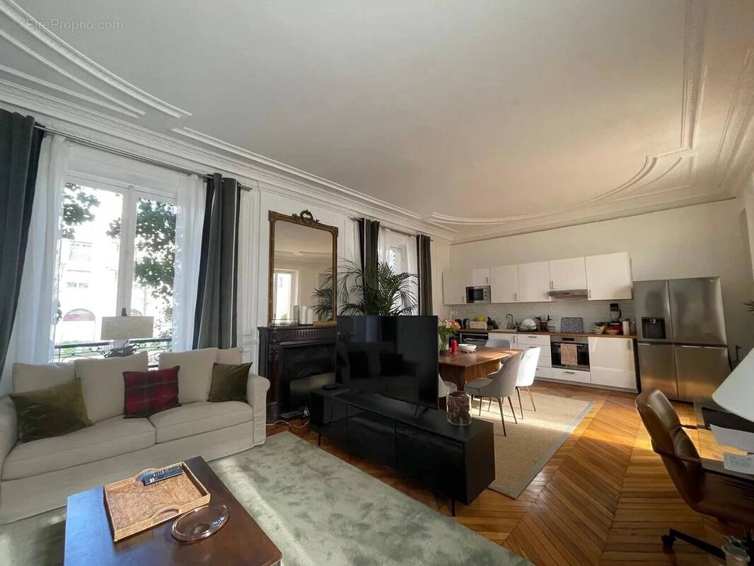 Appartement à LE RAINCY