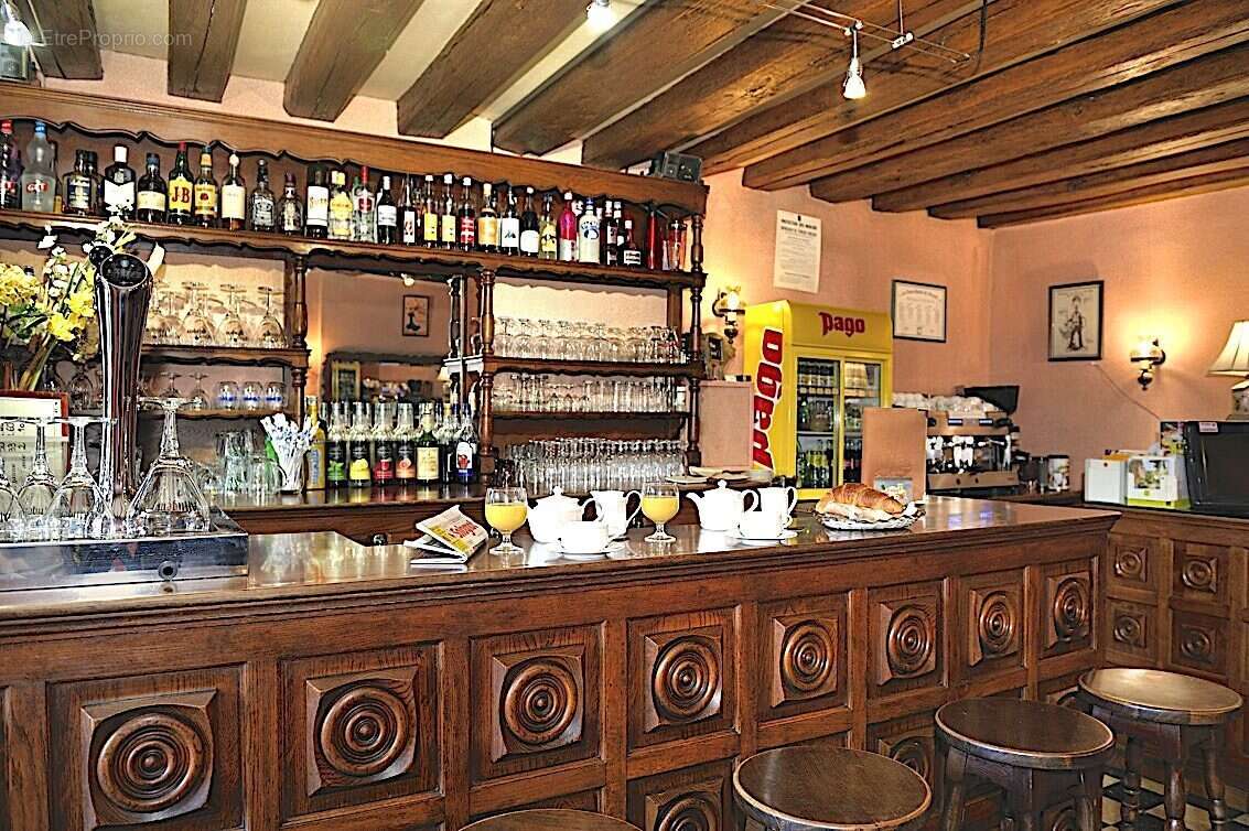 Autre à LA FERTE-IMBAULT