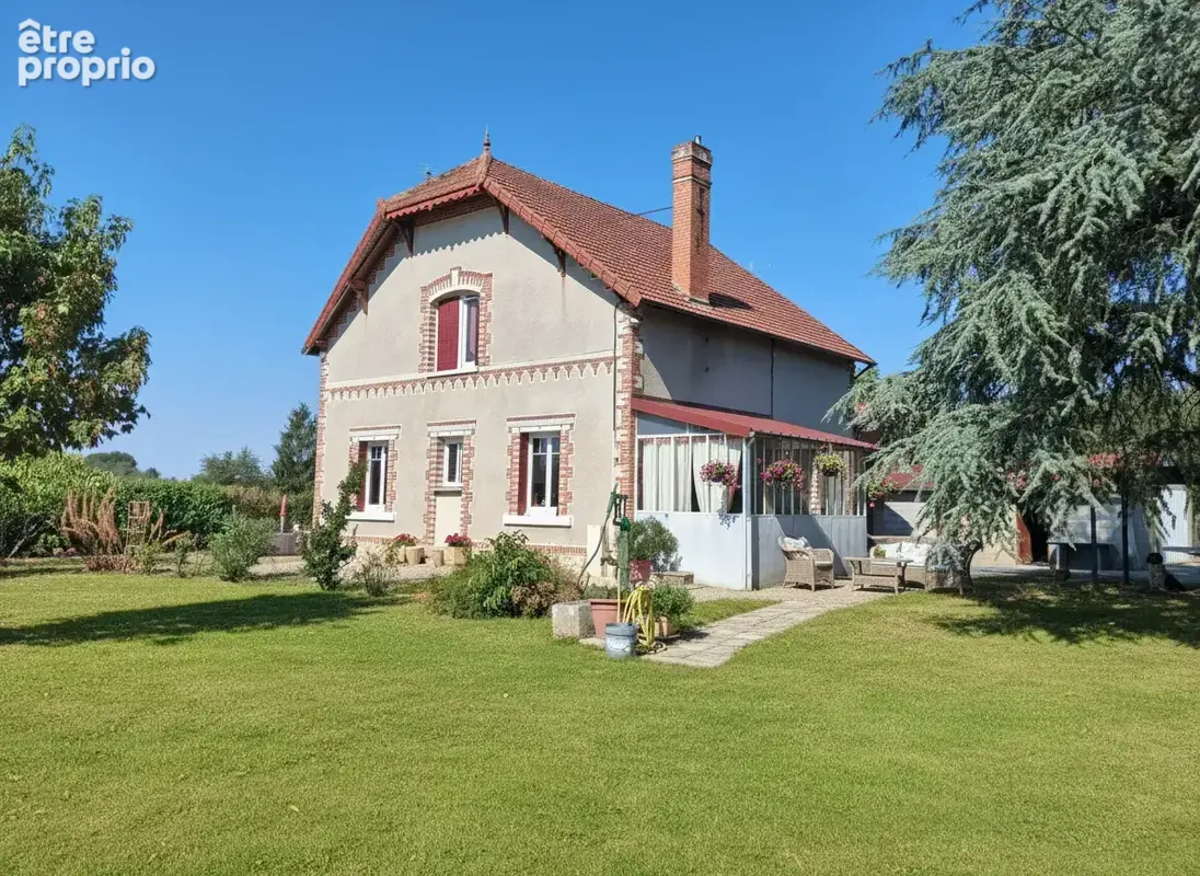 Maison à OISLY
