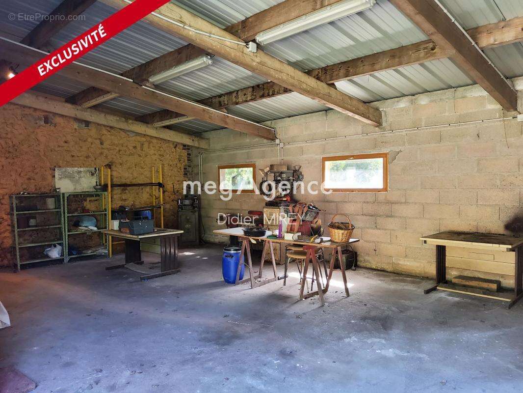 Propriété 10 pièces avec dépendances, grand terrain - photo 17