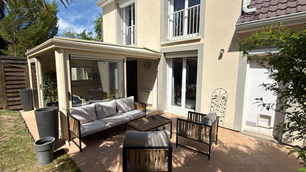 Maison à MANTES-LA-VILLE