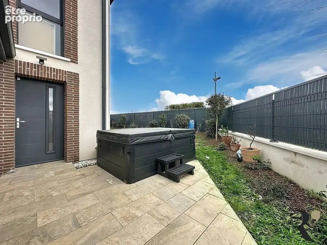 Maison Lavalette T4 85 m² avec jardin et jacuzzi - photo 6