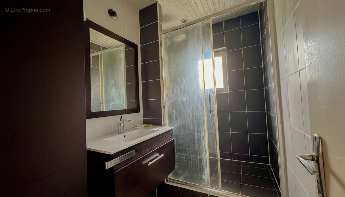 n°4 - Appartement à SAINT-EGREVE