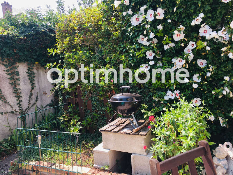 Appartement à THOMERY