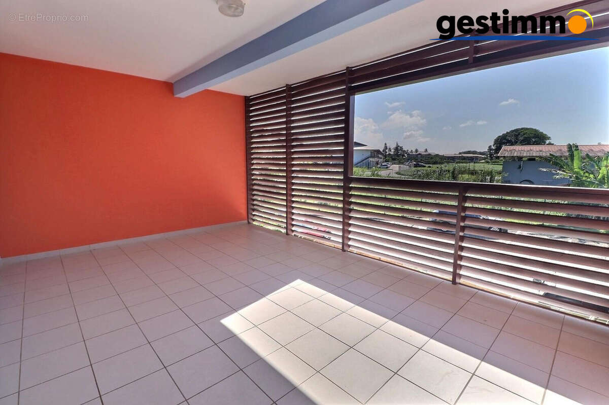 Appartement 52 m² à Remire-Montjoly  - photo 6
