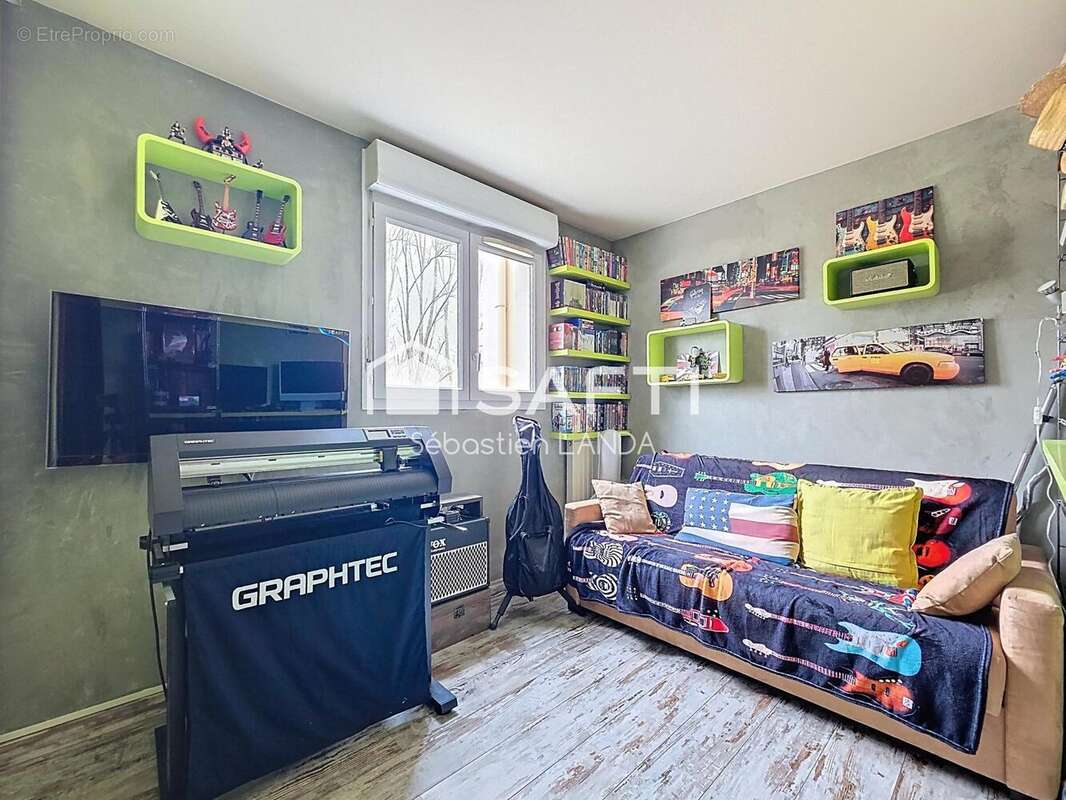Photo 5 - Appartement à VILLENEUVE-LA-GARENNE