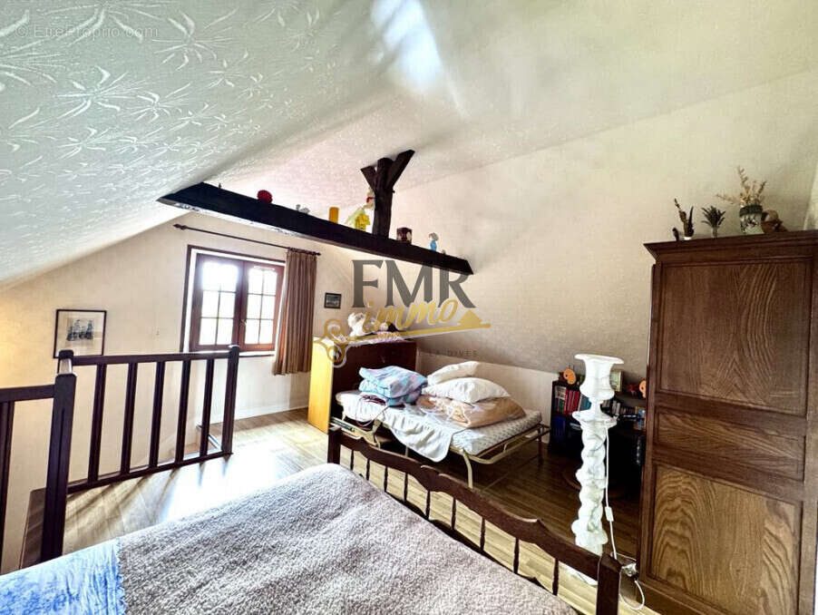 Maison à MEZIDON-CANON