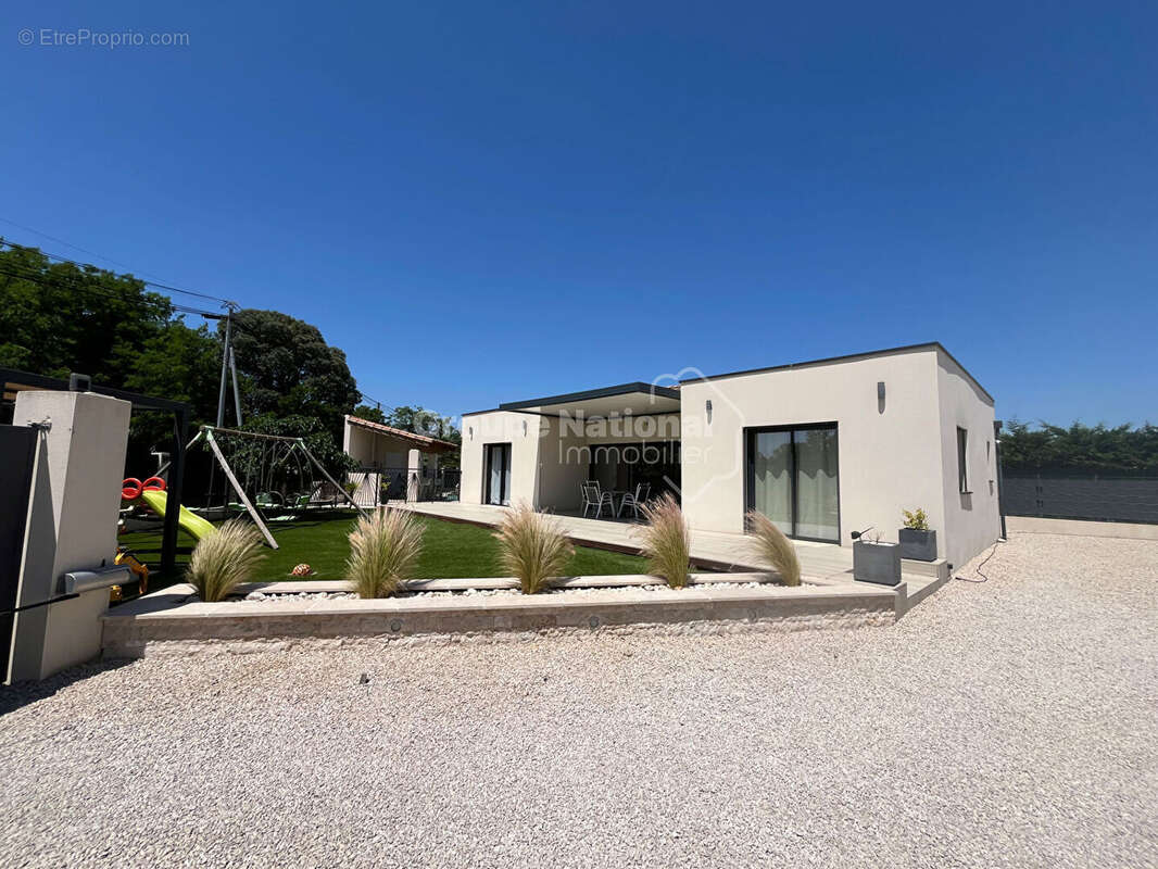 Maison à TARASCON