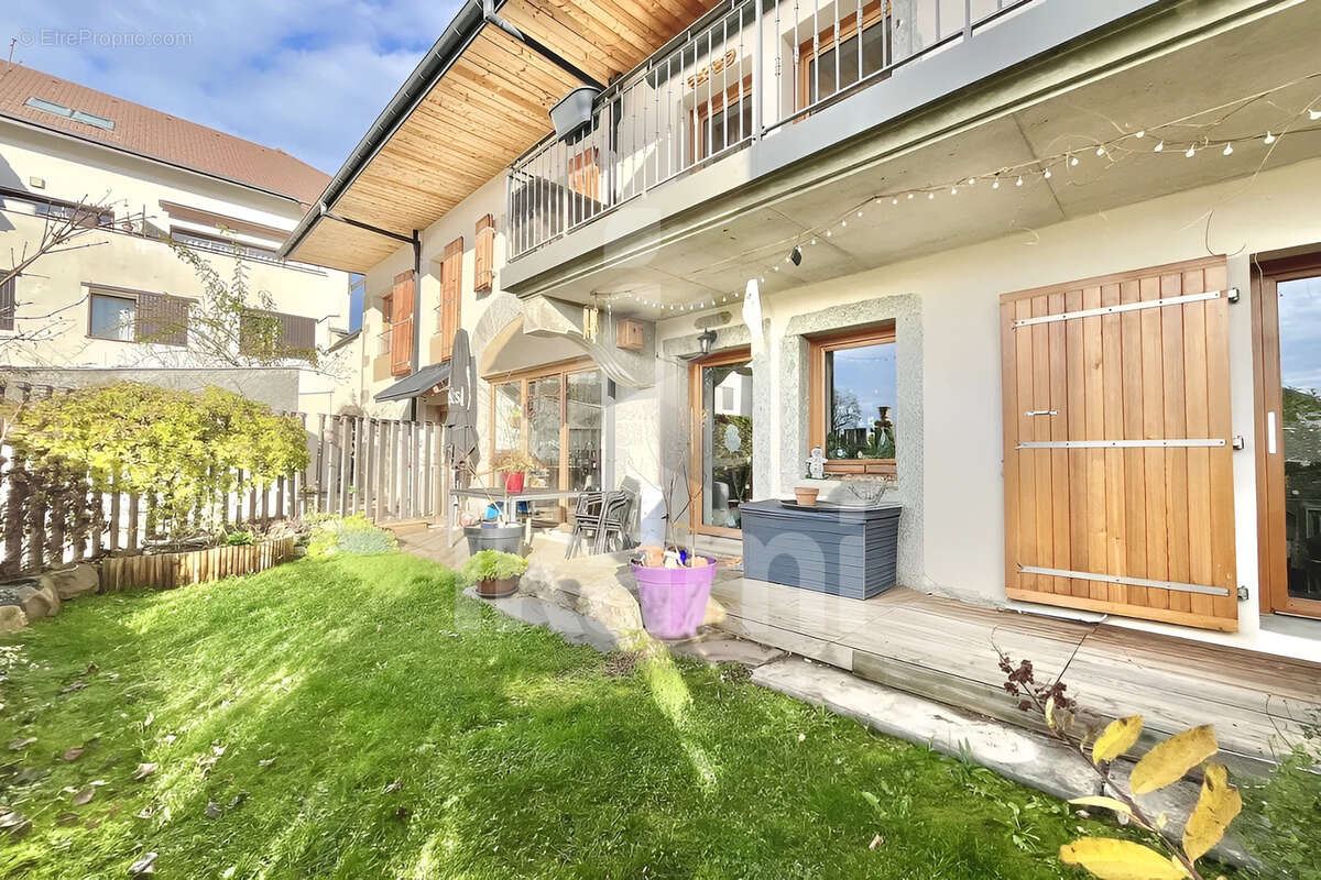 Appartement à GROISY